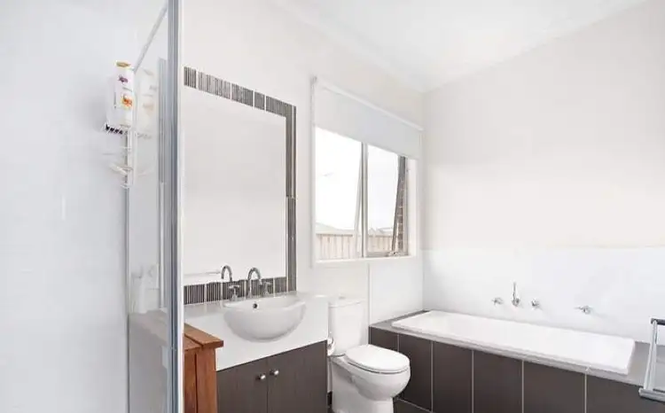 Fourth view of Homely house listing, 19 Cranbrook Circuit, Officer VIC 3809