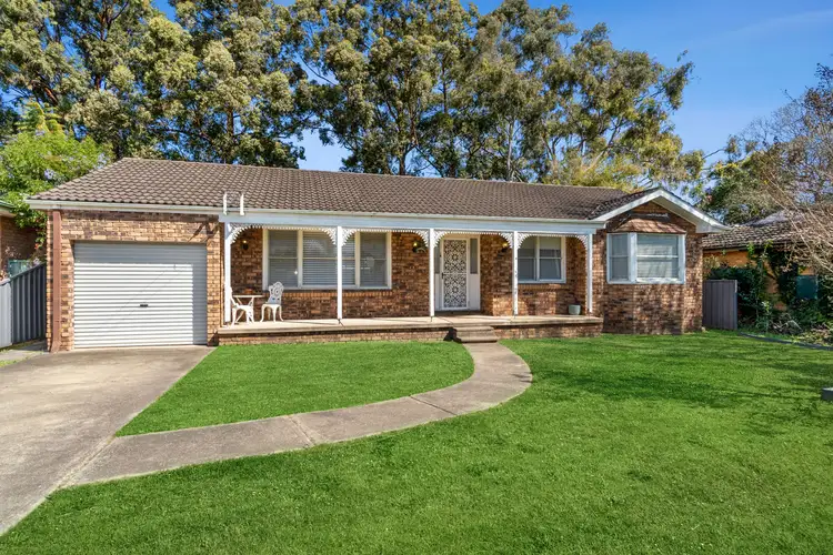8 Thompson Avenue, Hobartville NSW 2753