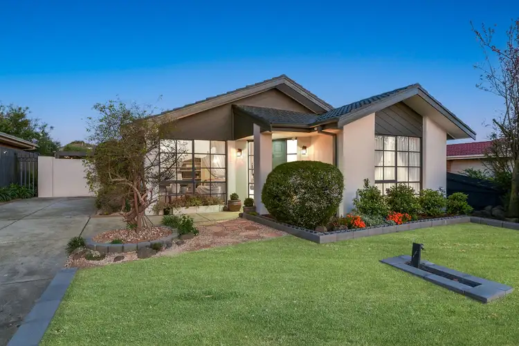 42 Coolong Avenue, Berwick VIC 3806