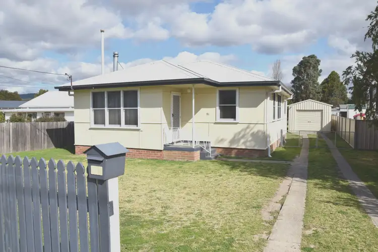53 High Street, Tenterfield NSW 2372
