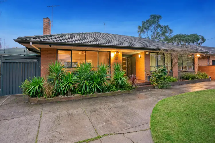 128 The Fairway, Kingsbury VIC 3083