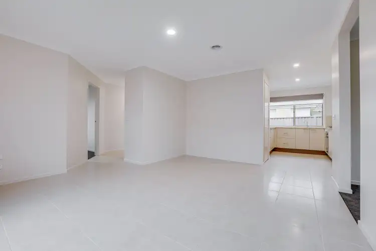 Fifth view of Homely house listing, 14a Oak Street, Wendouree VIC 3355