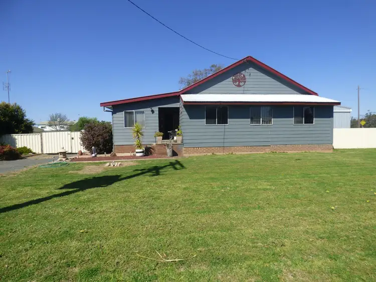 94 Farrand Street, Forbes NSW 2871