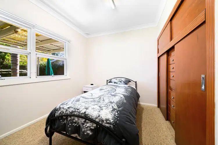 Fifth view of Homely house listing, 6 Huene Avenue, Halekulani NSW 2262