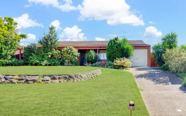 16 Woodcourt Street, Ambarvale NSW 2560