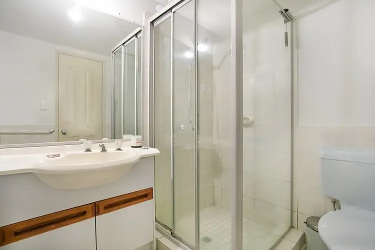 Sixth view of Homely unit listing, 3/34 Ventura Road, Mermaid Beach QLD 4218