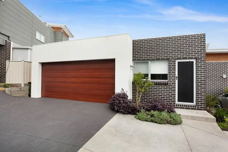 Main view of Homely villa listing, 2/34 Coolum Parkway, Shell Cove NSW 2529