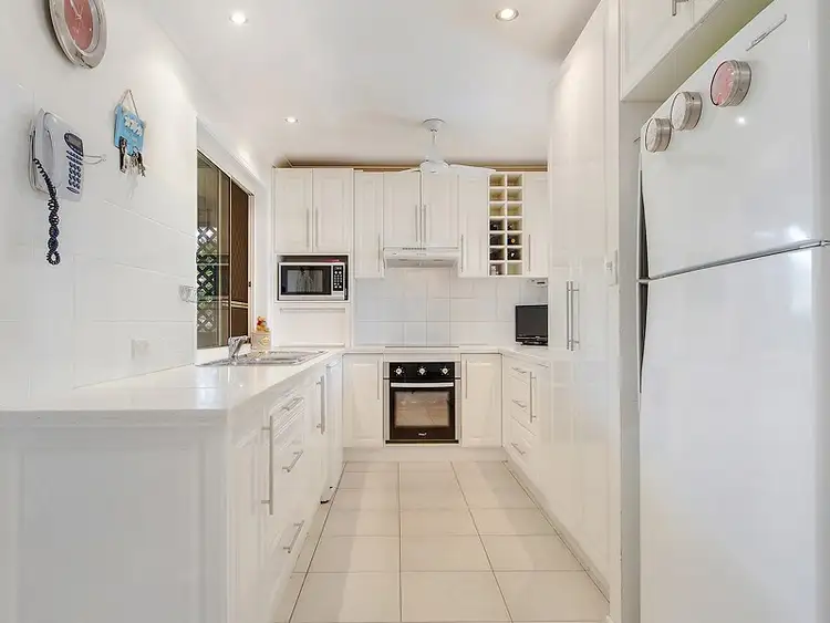 Fifth view of Homely house listing, 4 Oakdale Avenue, Nerang QLD 4211