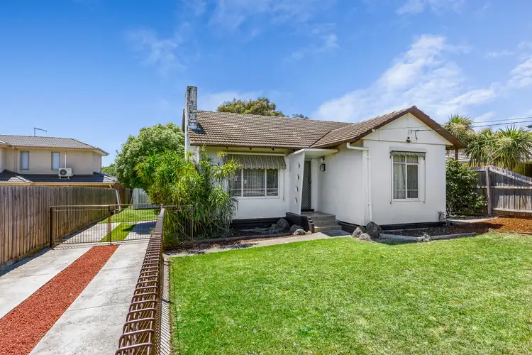 4 Carramar Street, Chadstone VIC 3148