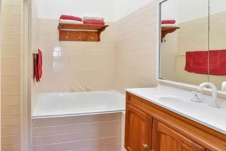 Seventh view of Homely house listing, 3 Bangalla Avenue, Bradbury NSW 2560
