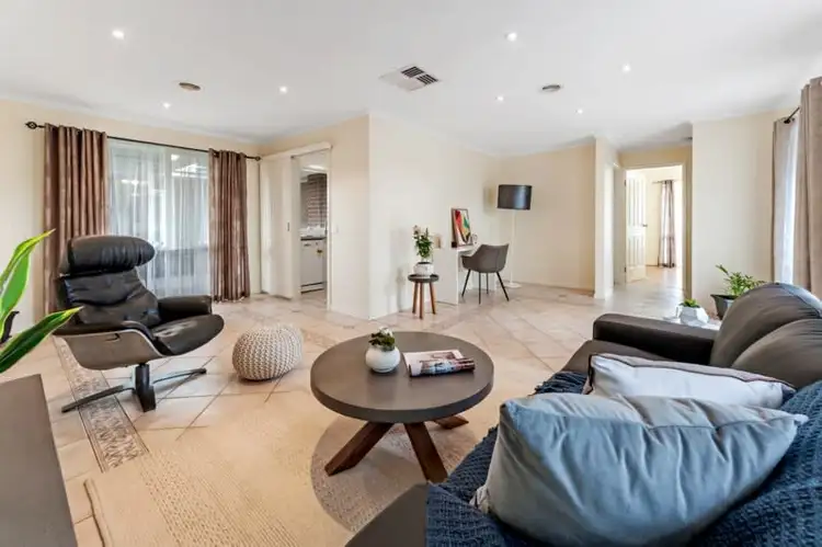 Seventh view of Homely house listing, 20 Yarcombe Crescent, Craigieburn VIC 3064