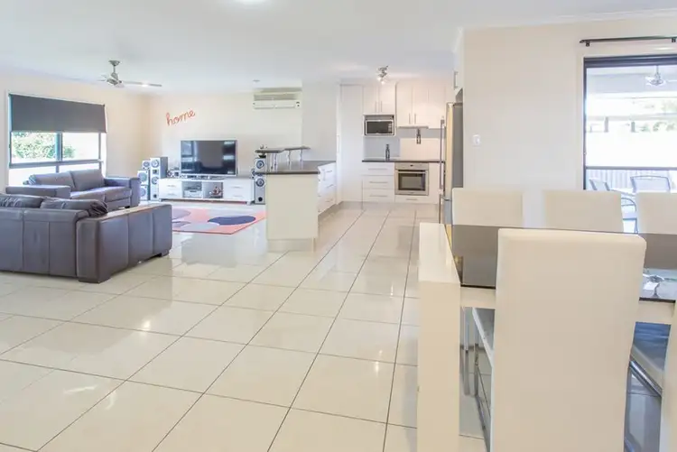 20 Victor Avenue, Glenella QLD 4740