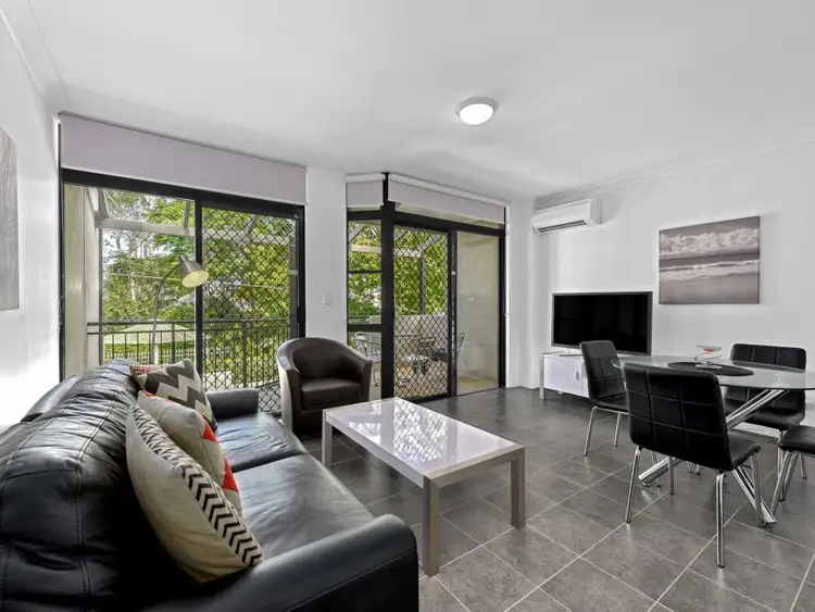 Second view of Homely apartment listing, 1/27 Birley Street, Spring Hill QLD 4000