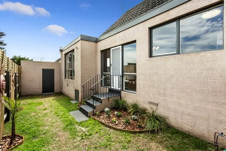 Fifth view of Homely unit listing, 4/62-64 Waverley Road, Chadstone VIC 3148