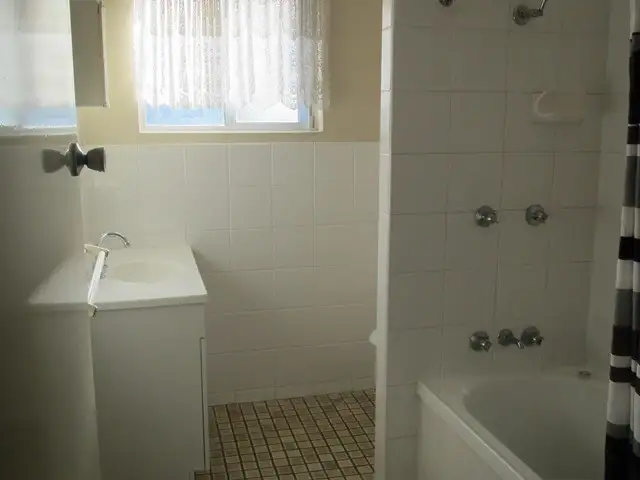 Fifth view of Homely unit listing, 4/18 Peerless Avenue, Mermaid Beach QLD 4218