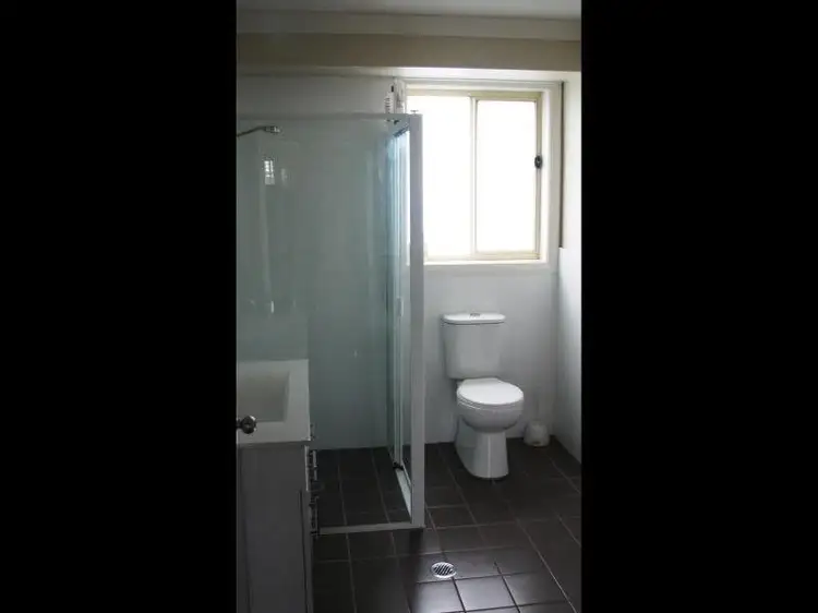 Fifth view of Homely house listing, 2 Garland Place, Young NSW 2594