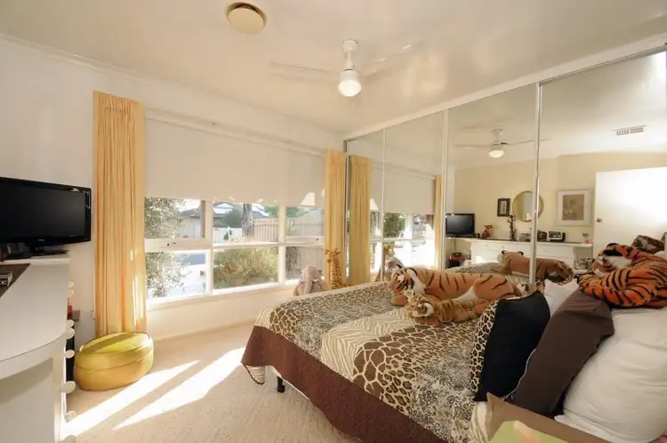 Sixth view of Homely house listing, 17 True Avenue, Carrum VIC 3197