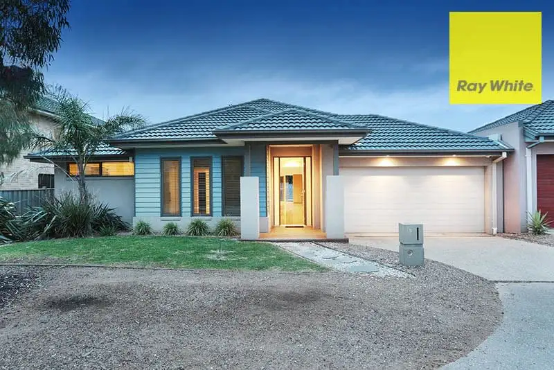 Main view of Homely house listing, 5 Fifth Avenue, Sanctuary Lakes VIC 3030