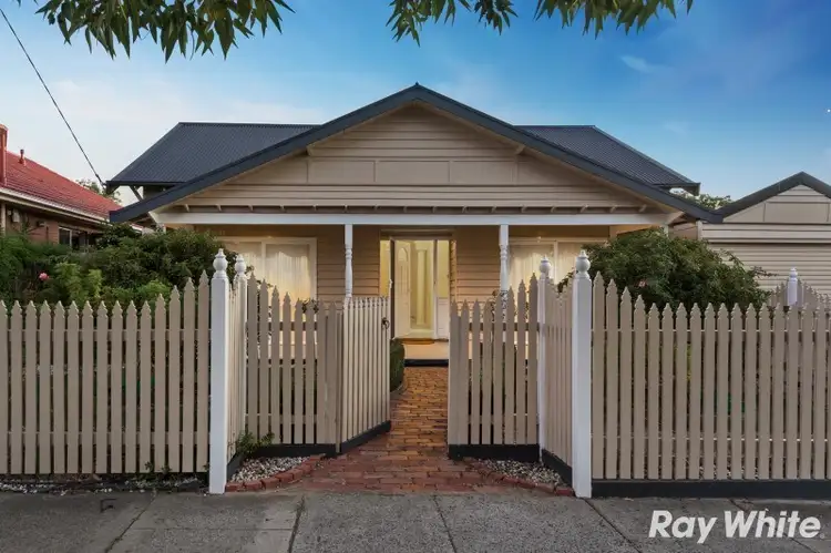 2 Wedd Street, Cheltenham VIC 3192