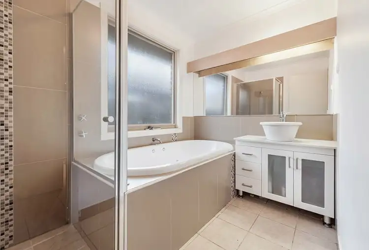 Sixth view of Homely house listing, 14 Longtown Court, Craigieburn VIC 3064