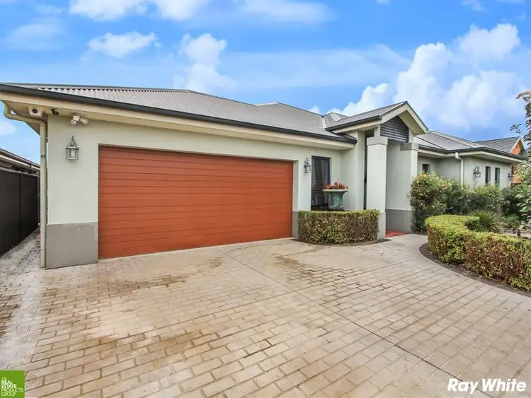 13 Sandy Bay Drive, Haywards Bay NSW 2530