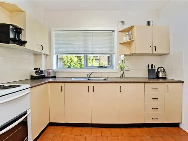 Sixth view of Homely apartment listing, 1/33 Francis Street, Bondi Beach NSW 2026