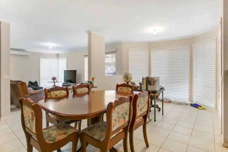 Fourth view of Homely house listing, 5 Delatite Way, Skye VIC 3977