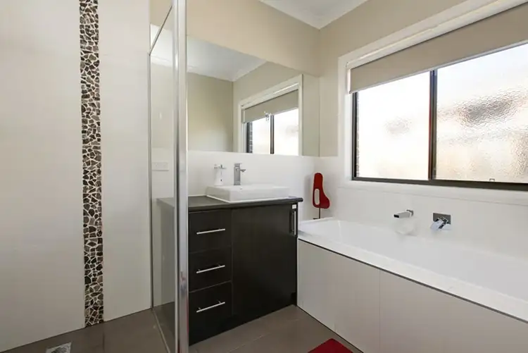 Seventh view of Homely house listing, 21 Coleridge Way, South Morang VIC 3752