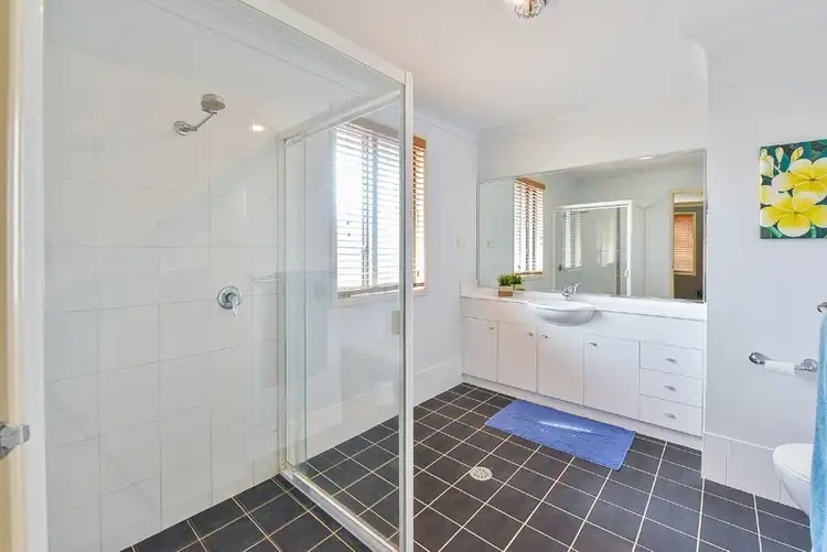 Seventh view of Homely house listing, 15 Canadian Place, Kearns NSW 2558