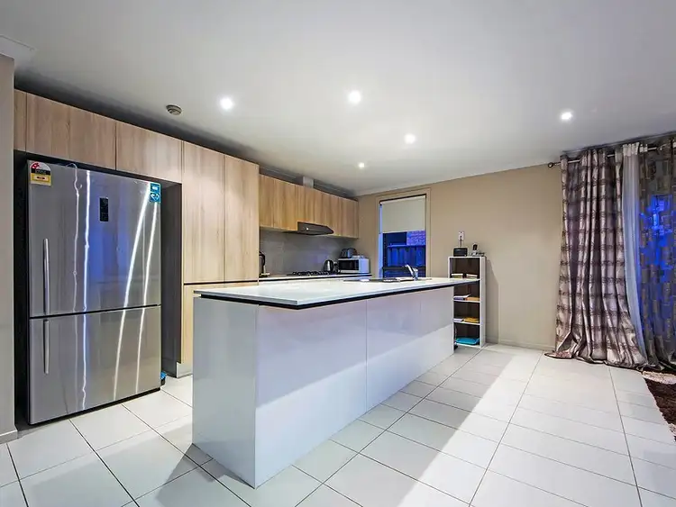 Fourth view of Homely house listing, 10 Lilyturf Drive, Tarneit VIC 3029