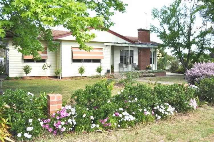 332 Parker Street, Cootamundra NSW 2590