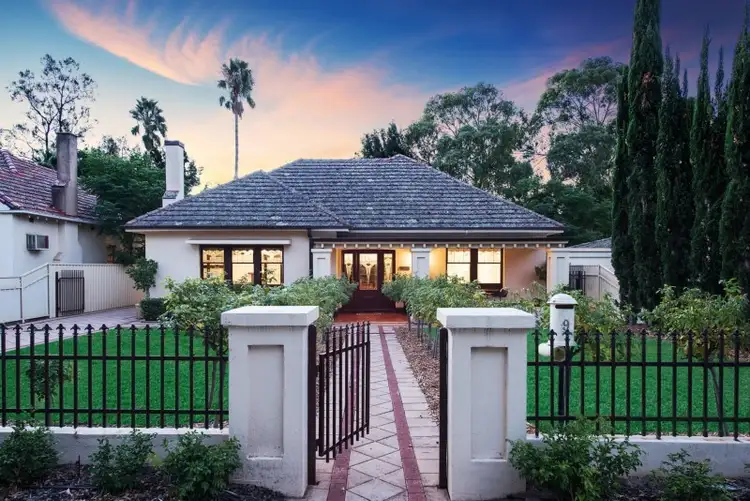 9 The Grove, Woodville SA 5011