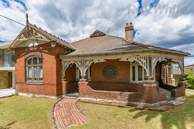 28 Thornley Street, Marrickville NSW 2204