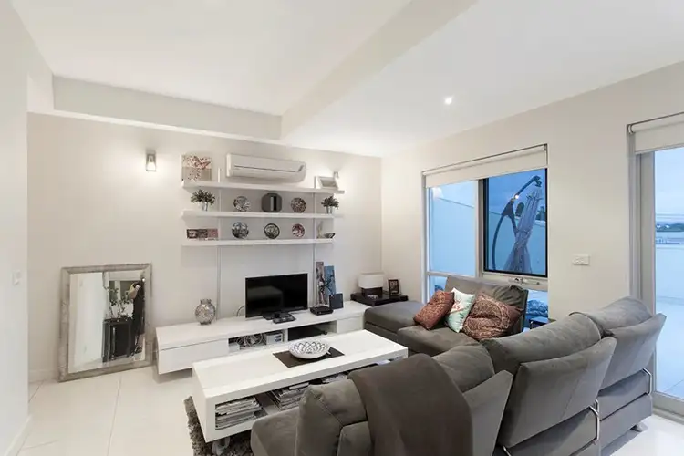 Third view of Homely apartment listing, 14/51 Murrumbeena Road, Murrumbeena VIC 3163