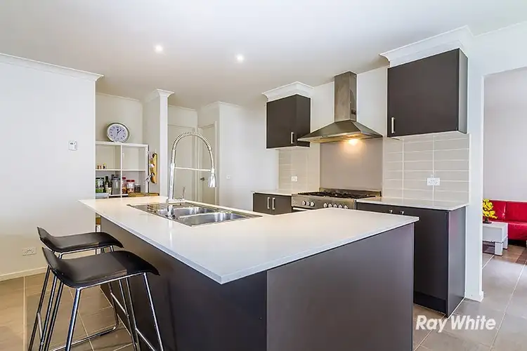 Fourth view of Homely house listing, 6 Copernicus Circuit, Cranbourne West VIC 3977