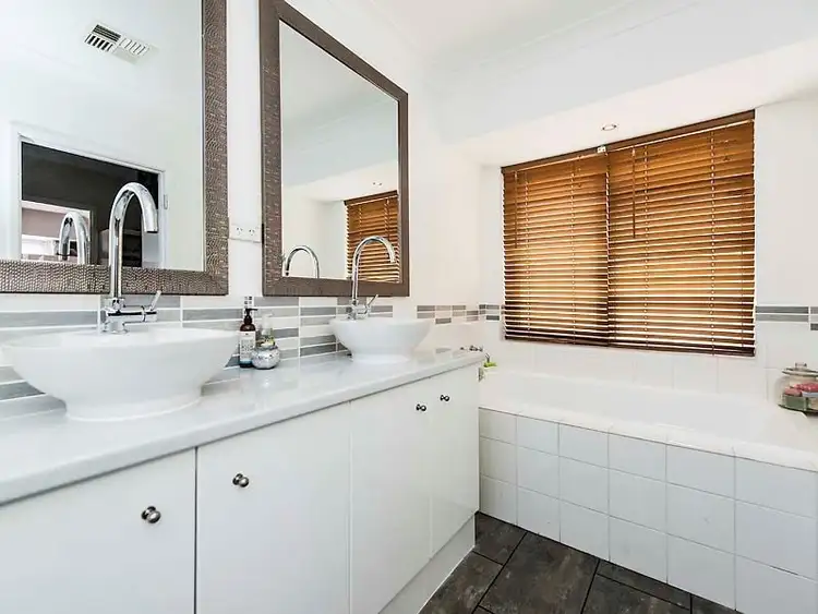 Fifth view of Homely house listing, 39 Usher Meander, Baldivis WA 6171