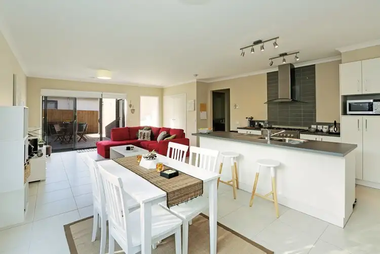 18 Donald Street, Belmont VIC 3216