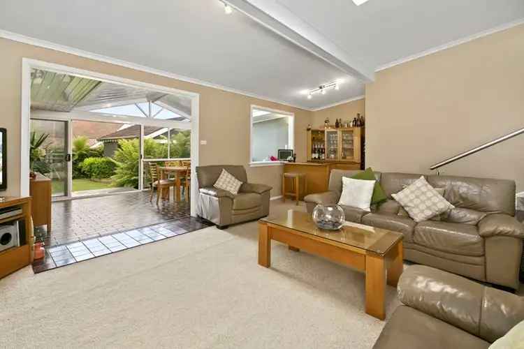 16 Anzio Avenue, Allambie Heights NSW 2100
