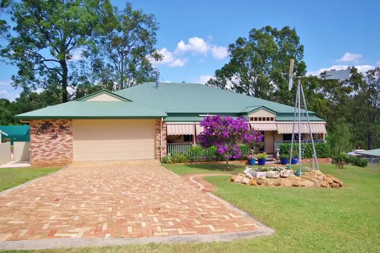 8 to 10 Peta Court, Cedar Vale QLD 4285