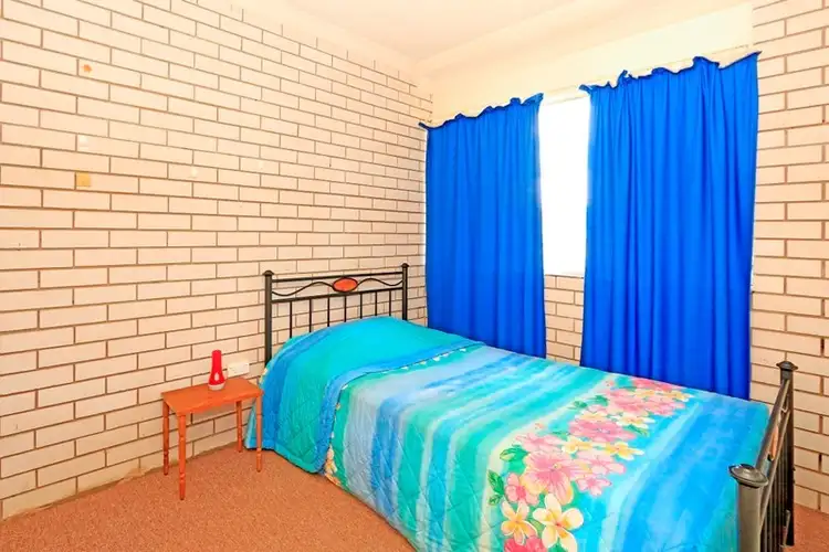 Sixth view of Homely unit listing, 2/104 Kent Street, Rockhampton City QLD 4700