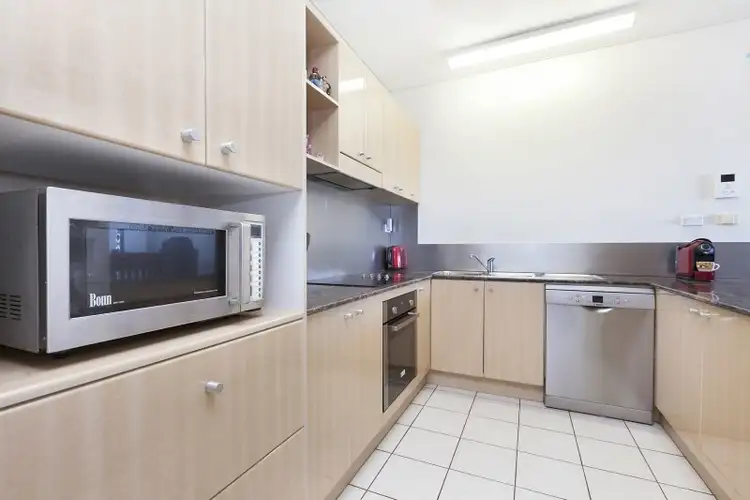 Third view of Homely apartment listing, 15/6 Foelsche Street, Darwin City NT 800