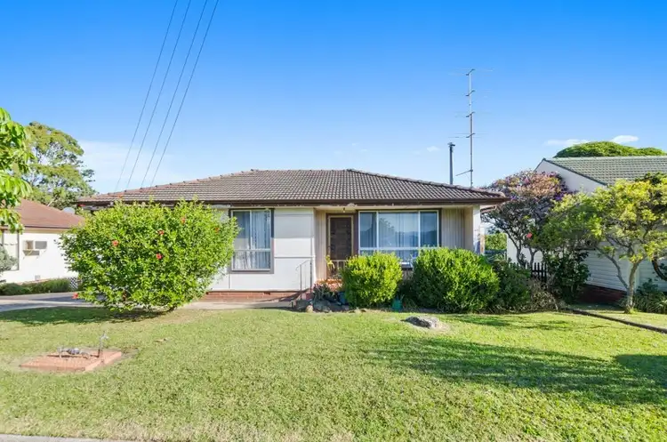92 Lakelands Drive, Dapto NSW 2530