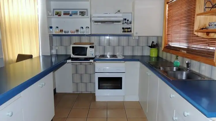 Seventh view of Homely townhouse listing, 1/49 English Street, Manunda QLD 4870