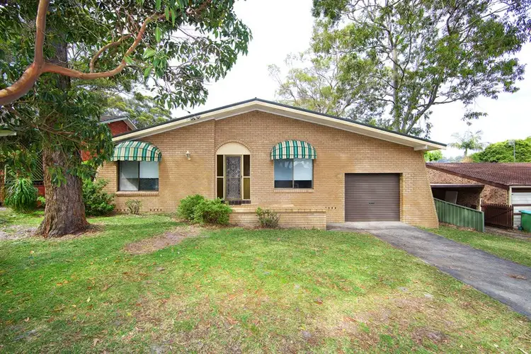 15 Altona Avenue, Bateau Bay NSW 2261