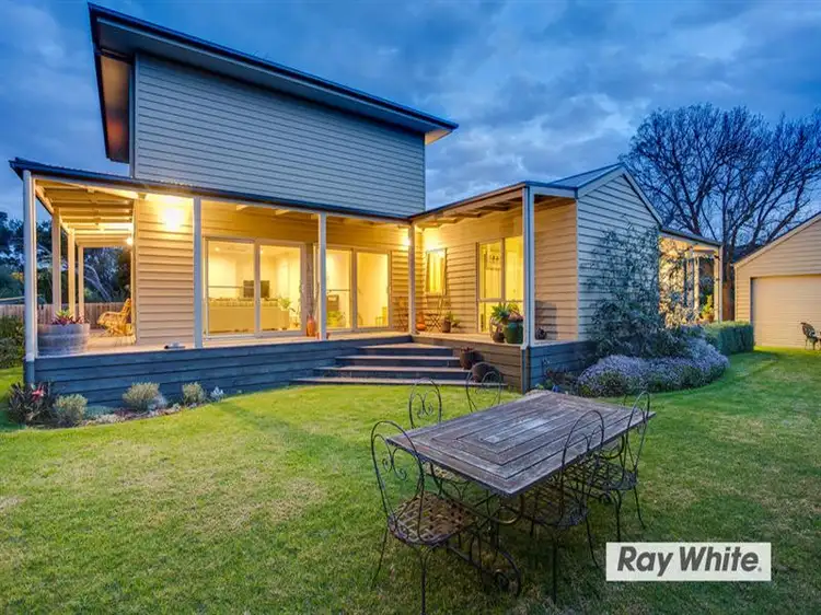 62 Macfarlan Avenue, Blairgowrie VIC 3942