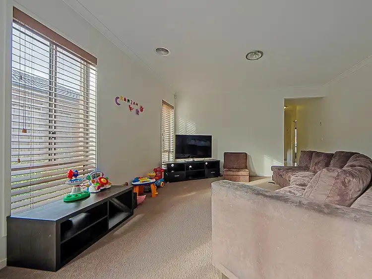 Fifth view of Homely house listing, 10 Ferriman Way, Truganina VIC 3029