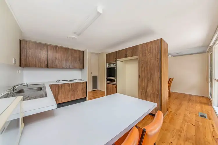 Fifth view of Homely house listing, 8 Olliff Place, Farrer ACT 2607