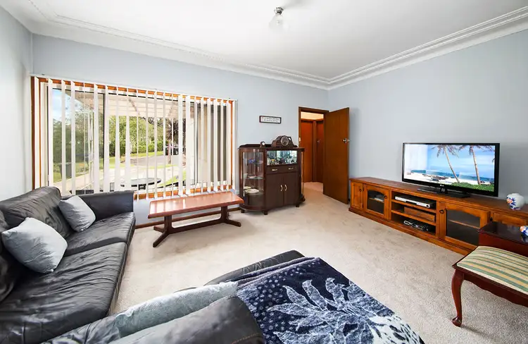 Third view of Homely house listing, 6 Dameeli Avenue, Kirrawee NSW 2232