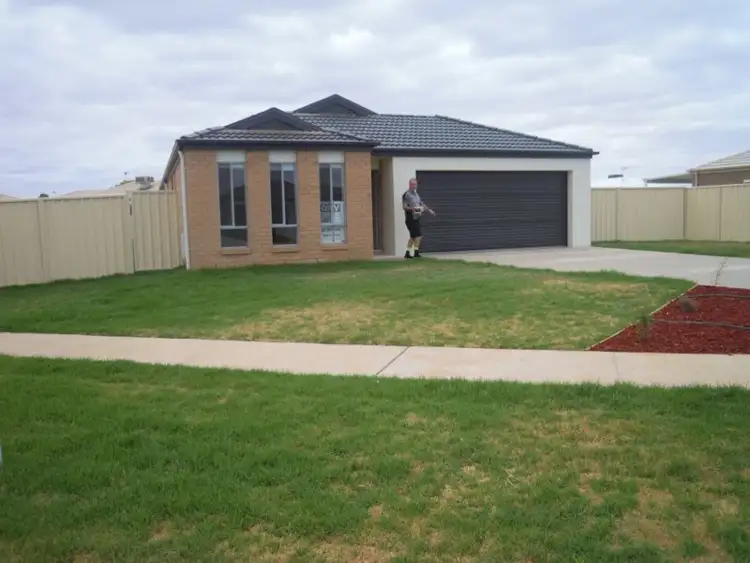 Fifth view of Homely house listing, 27 Boomerang Court, Mildura VIC 3500