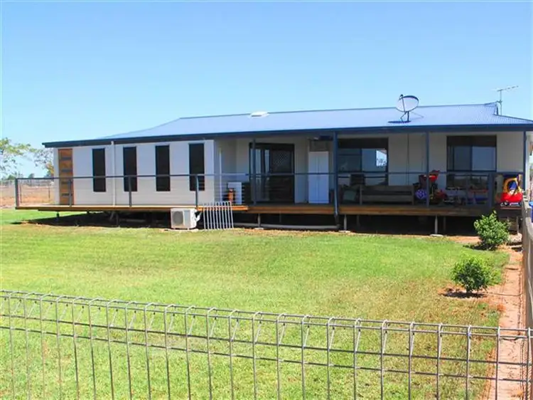 110 Six Mile Road, Roma QLD 4455